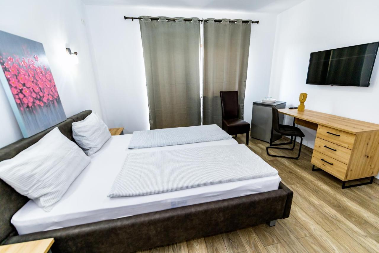 Bella Vista Hotel Венус Екстериор снимка